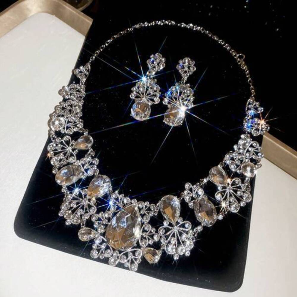 Vintage Royal Style Tassel Earrings And Necklace Jewelry Set - Luxuriou
